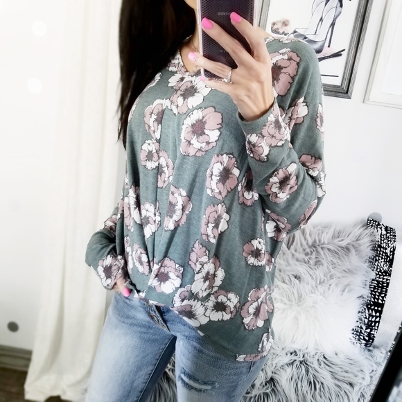 Last1️⃣Spring Floral Top Boho French Terry Top - Picture 5 of 8